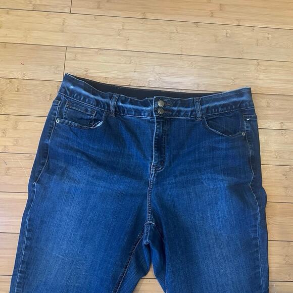 Lane Bryant High Rise Bootcut Jeans Sz. 18 - Picture 2 of 5